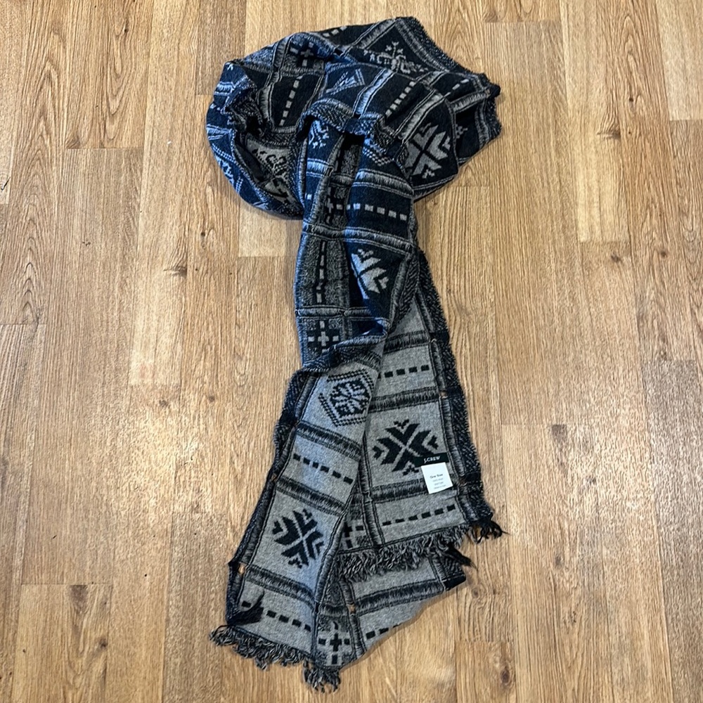 Like new JCrew wool scarf